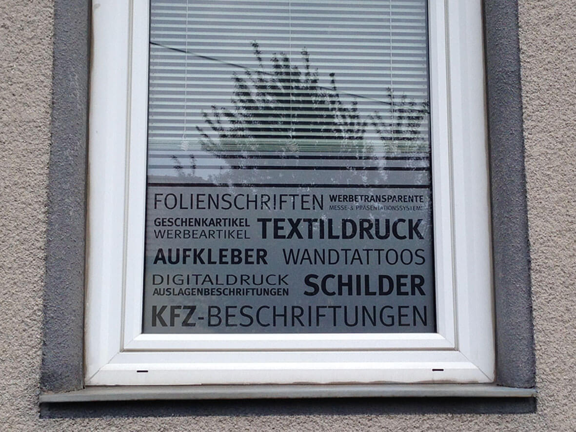 Sichtschutz und Werbung
